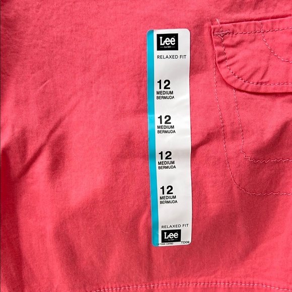 Lee Shorts - Picture 2 of 9